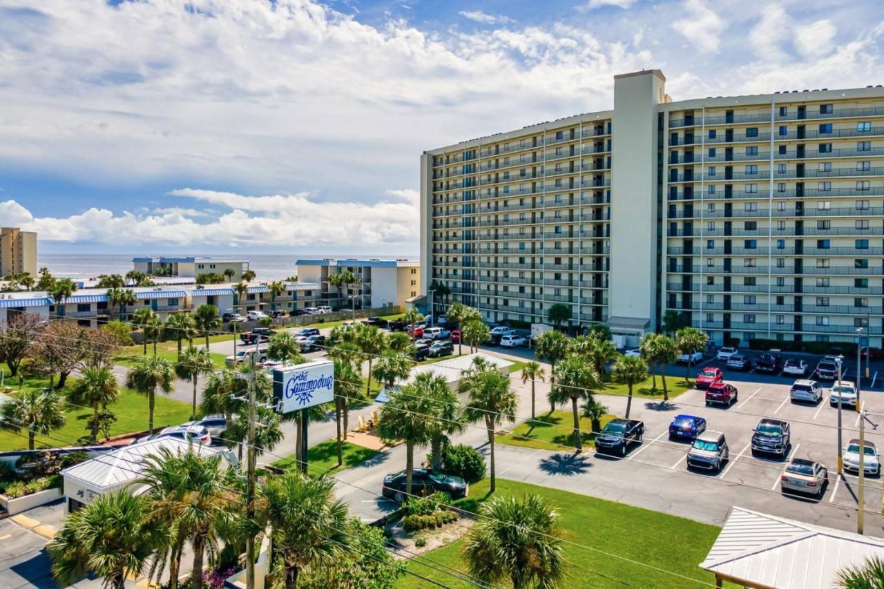 Commodore 502 Panama City Beach